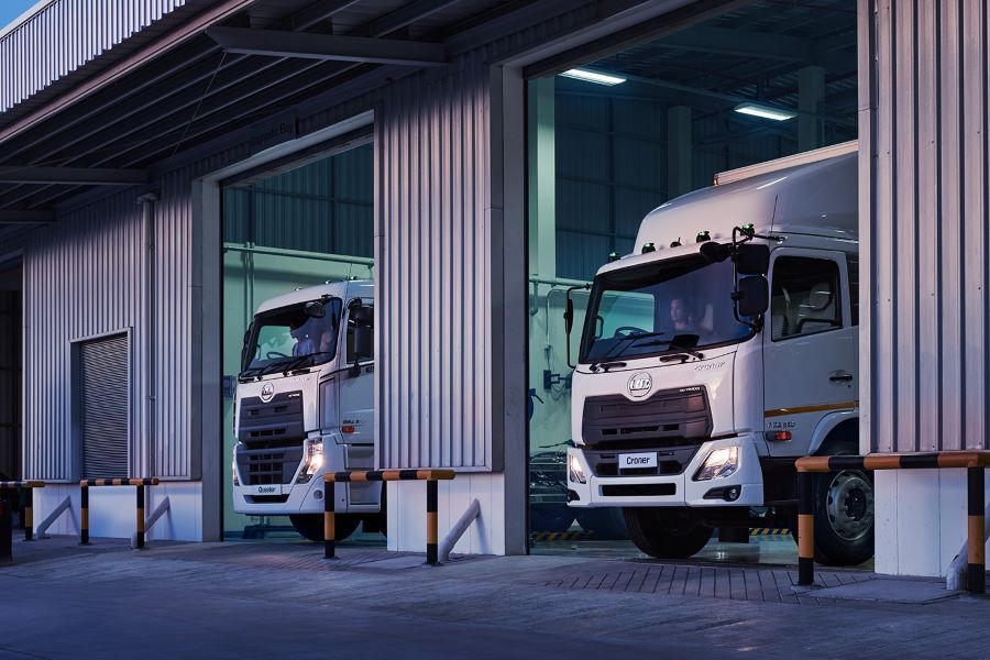 ud trucks at service center