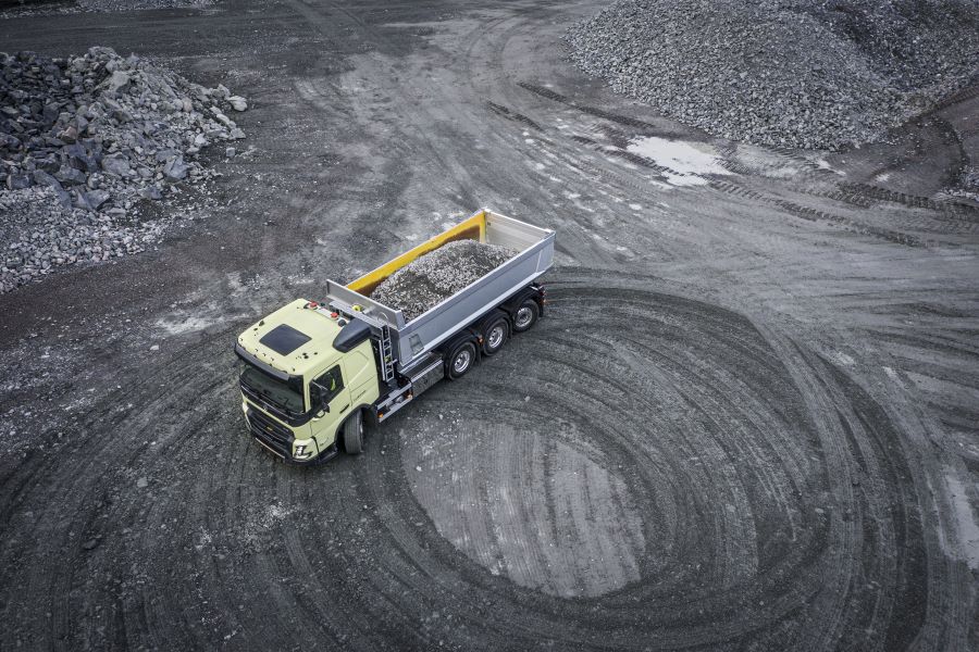 volvo fmx truck