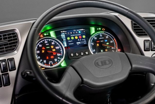 UD Croner dashboard and steering wheel